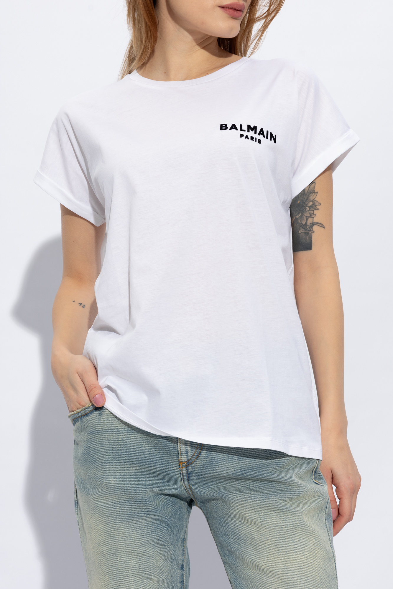 【送料&関税込】Balmain Cotton T-shirt 22299215_52147715_600.jpg